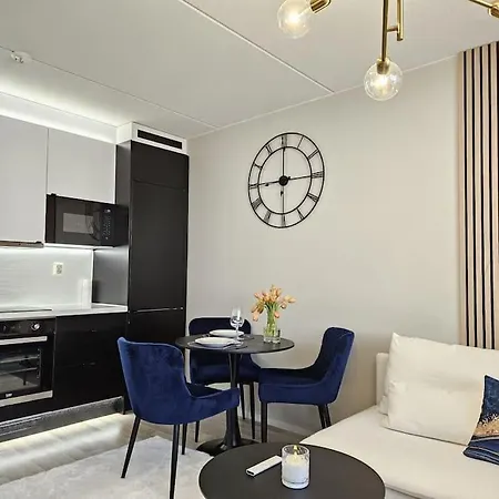 Luxcityhome 300m Metro With Glass Balcony Daire Helsinki