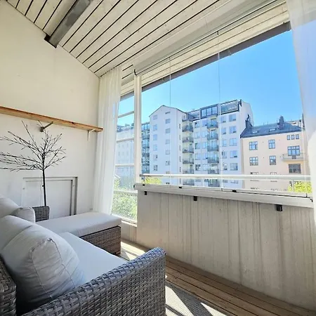 Apartment Luxcityhome 300m Metro With Glass Balcony Helsinki