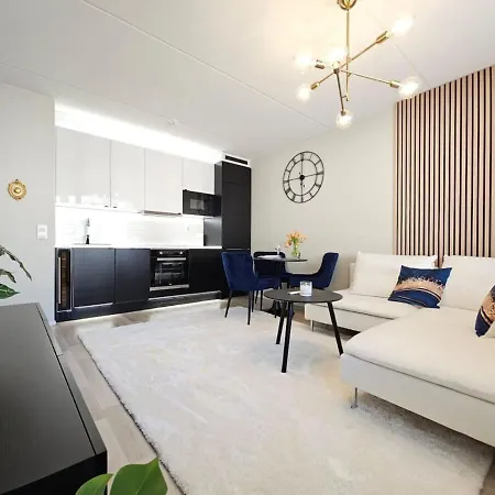 Huoneisto Luxcityhome 300m Metro With Glass Balcony *